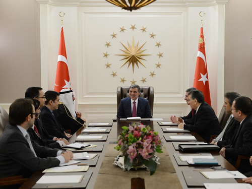 Cumhurbaşkanı Gül, İİT Genel Sekreteri Medeni'yi Kabul Etti